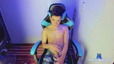 timoty_7 cam4 bisexual performer from Republic of Colombia  