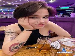PhilomenaDyer cam4 live cam performer profile