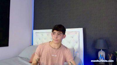 waltervig cam4 bicurious performer from Republic of Italy  