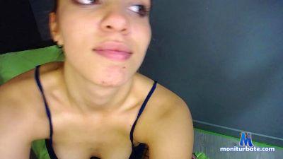 Lilo_Taylor cam4 bisexual performer from United States of America striptease cute schoolgirl squirt feet cosplay spanking 