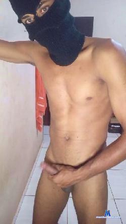 Pretinho2105 cam4 live cam performer profile