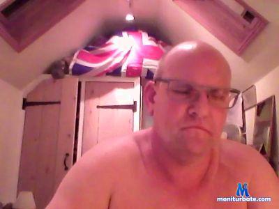 cass05 cam4 bisexual performer from United Kingdom of Great Britain & Northern Ireland livetouch 