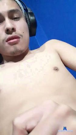 Frank4ever cam4 live cam performer profile
