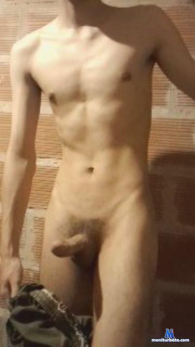 twinkweb cam4 bisexual performer from Argentine Republic  