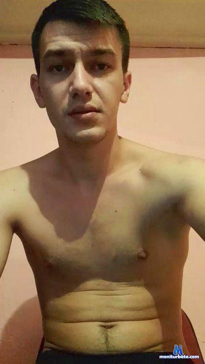 MoruzeXXX cam4 bisexual performer from Romania  