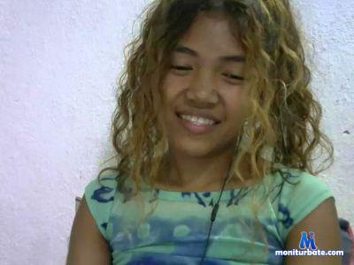 aimesexe45 cam4 bisexual performer from French Republic  