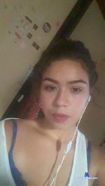 Malia_33 cam4 livecam show performer room profile