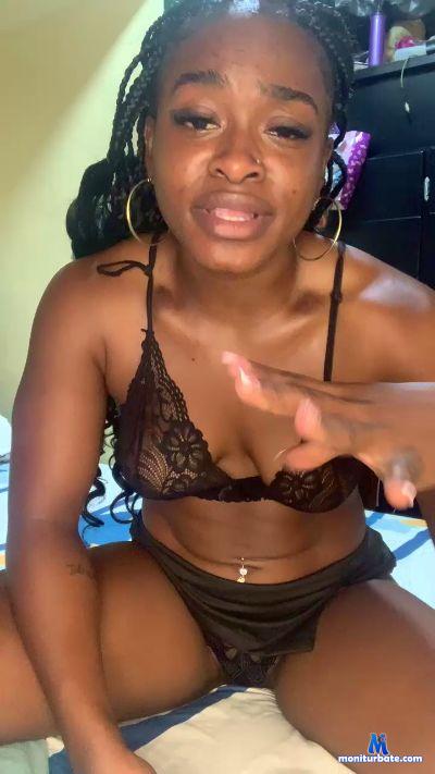 Cami_culona cam4 straight performer from Republic of Colombia  