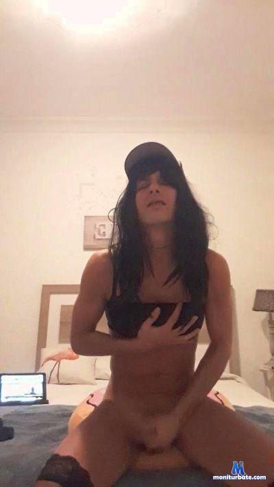 Paulaboyhot cam4 bisexual performer from Kingdom of Spain  