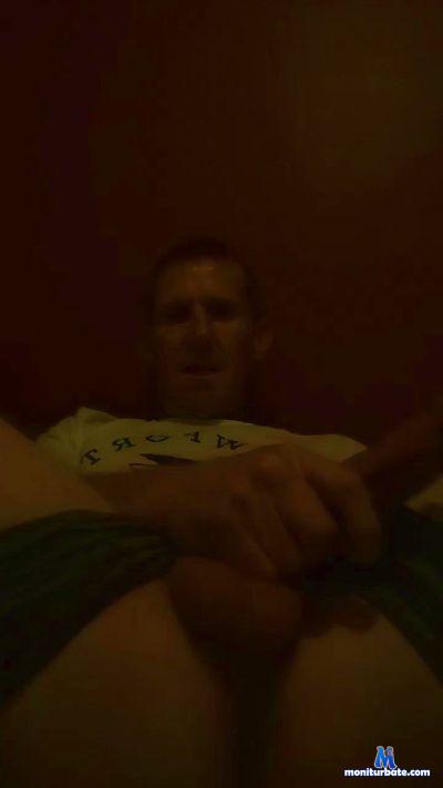 monkey18 cam4 bisexual performer from Commonwealth of Australia  