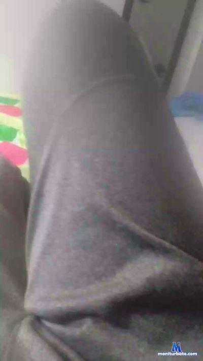 parTyfuck1 cam4 gay performer from United States of America livetouch 