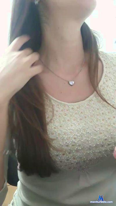 Caitlinlinda cam4 bisexual performer from Federative Republic of Brazil  