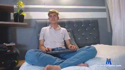 Big_angell_ cam4 bisexual performer from Republic of Colombia gamer striptease C2C masturbation armpits schoolgirl 