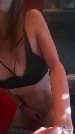 Elisana cam4 live cam performer profile