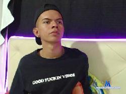 hornyteeng cam4 live cam performer profile