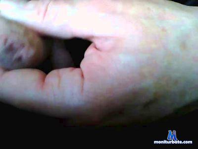 tomtom1231 cam4 bicurious performer from Federal Republic of Germany  