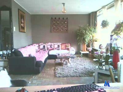 YeliSaenz21 cam4 bisexual performer from Republic of Colombia  