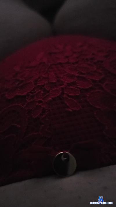 KinksGirl92 cam4 straight performer from United Kingdom of Great Britain & Northern Ireland schoolgirl masturbation squirt striptease cum blowjob pussy 