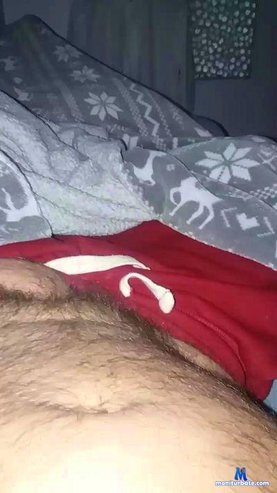 magicmohot cam4 straight performer from Republic of Italy  