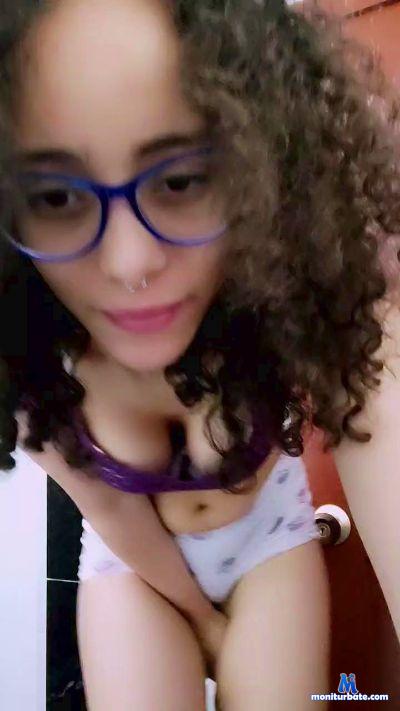 DOLCEAMOR cam4 bisexual performer from Argentine Republic  