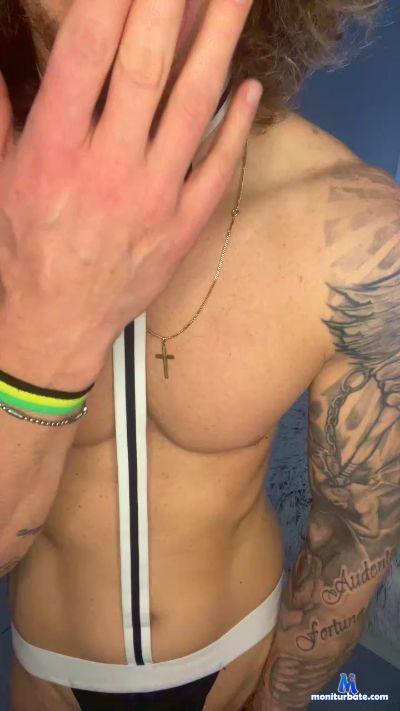 Shaka_Brah3 cam4 straight performer from Republic of Italy  