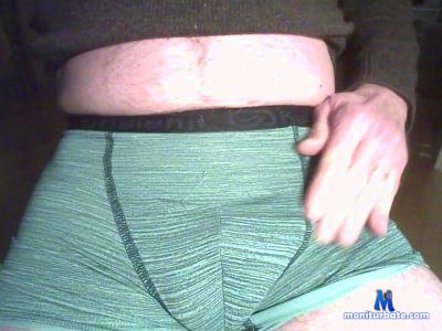 andycapxxx cam4 bicurious performer from French Republic cum 