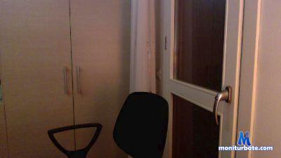 babytravsex cam4 bisexual performer from Republic of Italy  