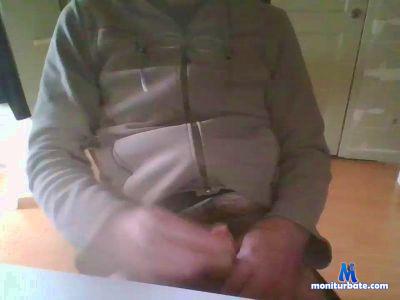 wileeuw cam4 bicurious performer from Kingdom of Belgium  