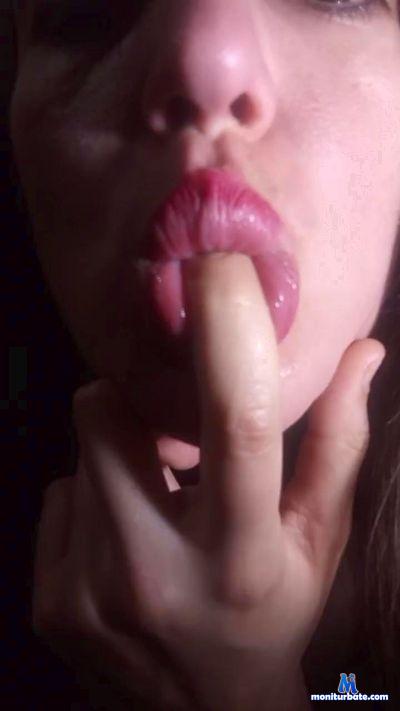 Missletitbe cam4 unknown performer from Argentine Republic  