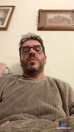 contedig28 cam4 live cam performer profile