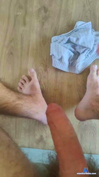 andres5773 cam4 straight performer from Kingdom of Spain  