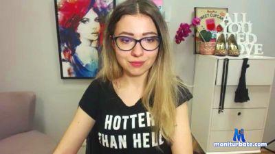 makrugu59 cam4 bisexual performer from Federal Republic of Germany  