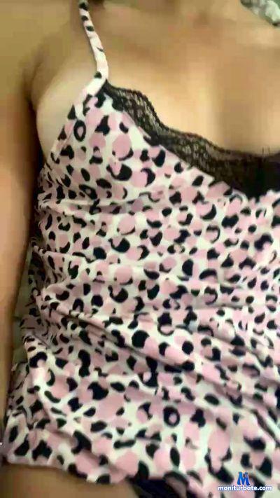 angy02 cam4 bisexual performer from Republic of Italy  