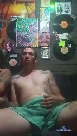 ZequiEtiliko cam4 livecam show performer room profile