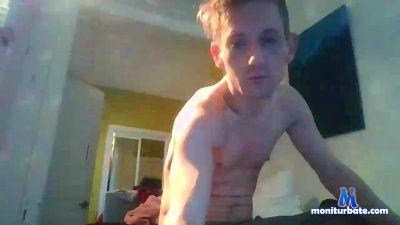 bronxt23 cam4 gay performer from Canada  