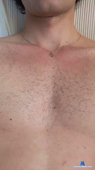 Leto996 cam4 gay performer from Republic of Italy  