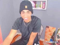 9822 cam4 live cam performer profile