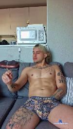 cubano2025 cam4 livecam show performer room profile