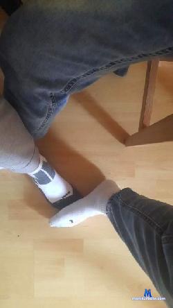 HornyBoy6363 cam4 live cam performer profile