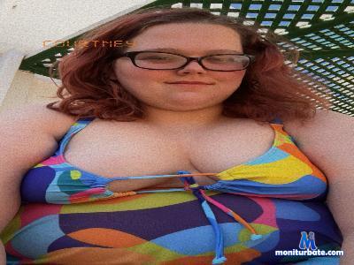 scarlettrosexxx cam4 bisexual performer from United Kingdom of Great Britain & Northern Ireland pornstar 