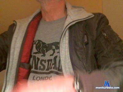 taka000xxx cam4 bicurious performer from Japan livetouch 