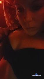 Saray_online cam4 livecam show performer room profile