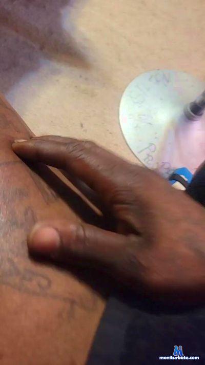bigdikjohn2 cam4 straight performer from United States of America  