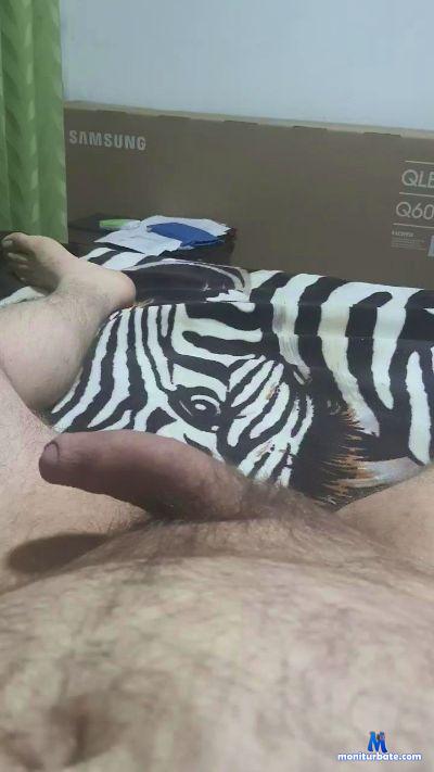 xander9611 cam4 gay performer from Republic of Colombia  