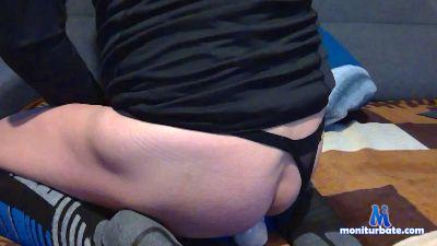 najo_sexy cam4 bisexual performer from Republic of Poland  