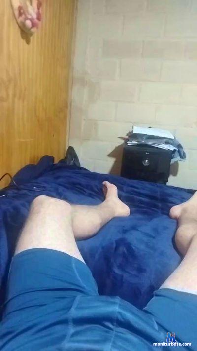 andr2321 cam4 straight performer from Republic of Chile  