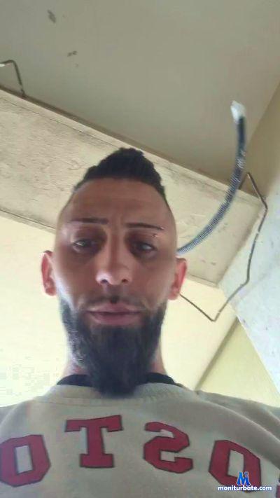 genny181 cam4 straight performer from Republic of Italy  