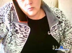 Larubia75 cam4 live cam performer profile