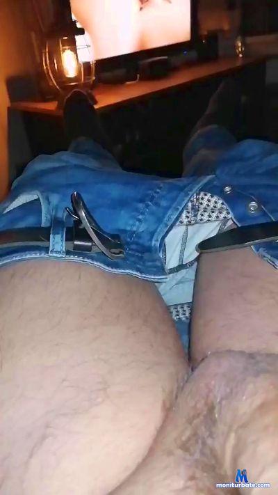 rensecor263 cam4 bisexual performer from Kingdom of the Netherlands  
