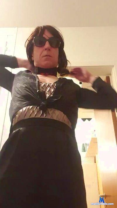 slankfraek cam4 bisexual performer from Kingdom of Denmark  